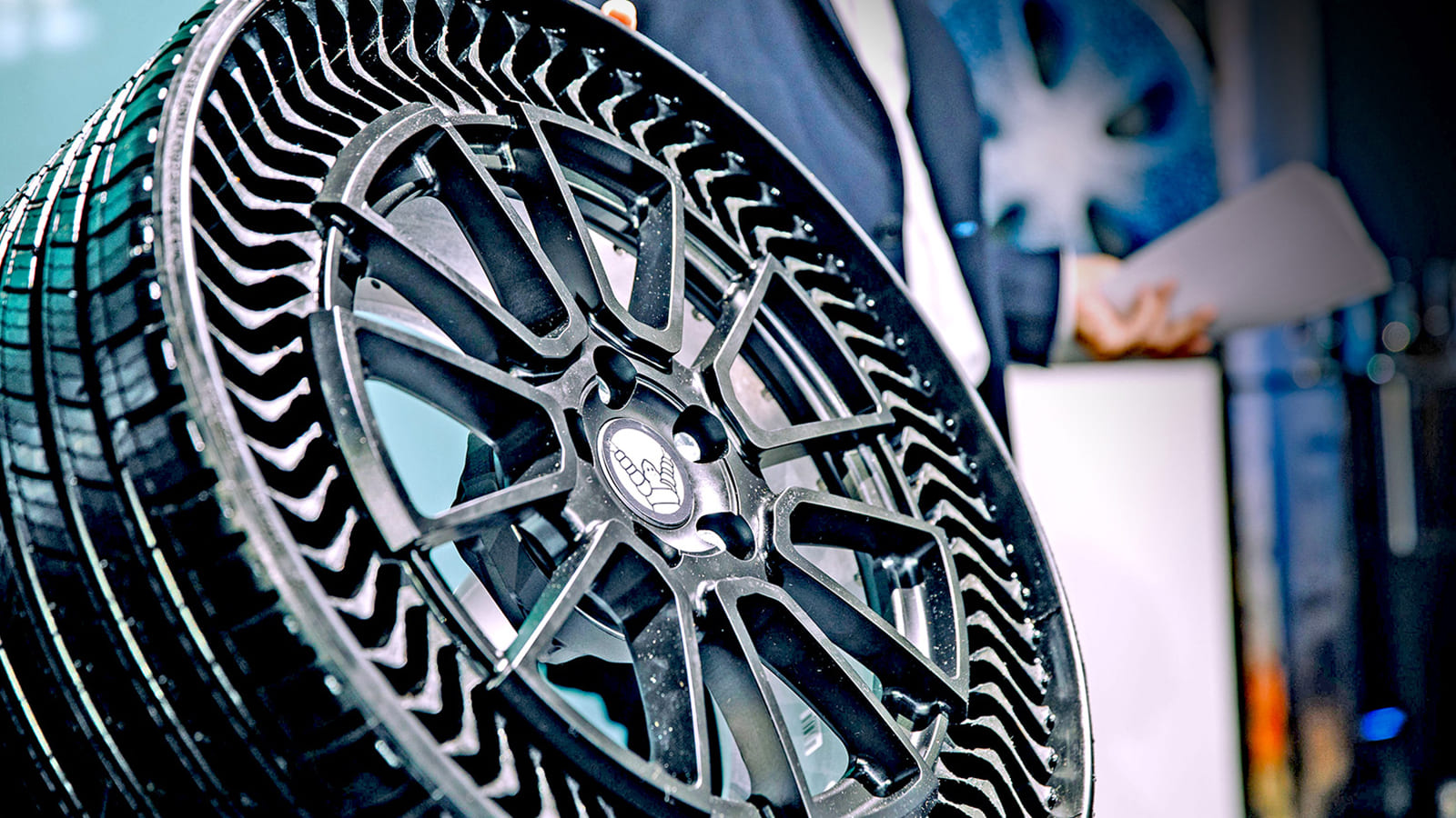 Michelin и GM разработали безвоздушные шины